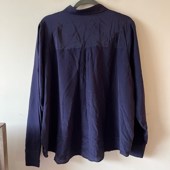 BODEN 100 % SILK Dark Blue Button-Up Shirt Size 20-22R- XL - Picture 6 of 6